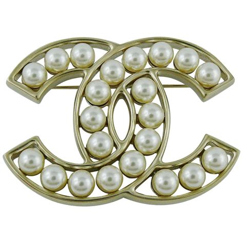 chanel brooch price 2017|Chanel brooch cheap.